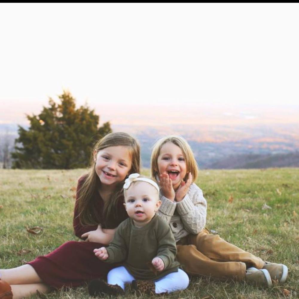 Meet your Posher, D.j.